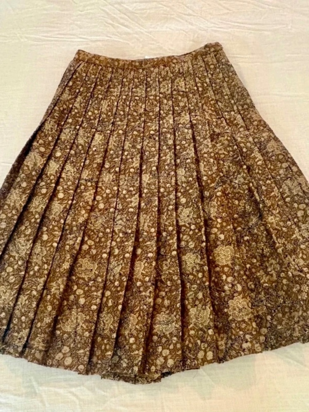 Beautiful Zoe D. vintage-inspired metallic brocade skirt Size XS